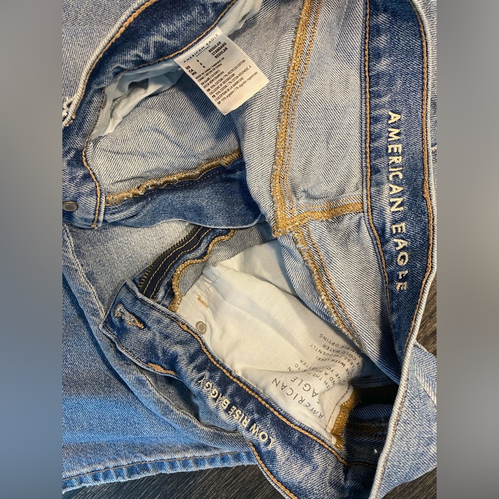American Eagle Outfitters Light Blue Denim Jeans